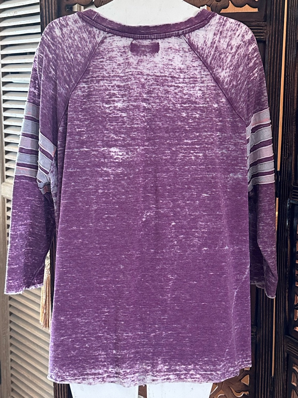 no comment Ny La Purple Long Sleeved Pull On Varsity Style Tee / T Shirt Top. - Picture 6 of 8